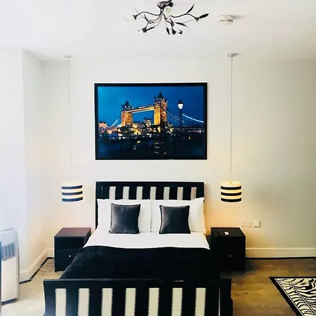 Apartment W6 London