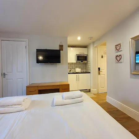 Apartment W6 *