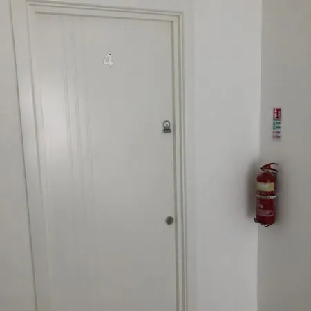 Modern Furnished Studio