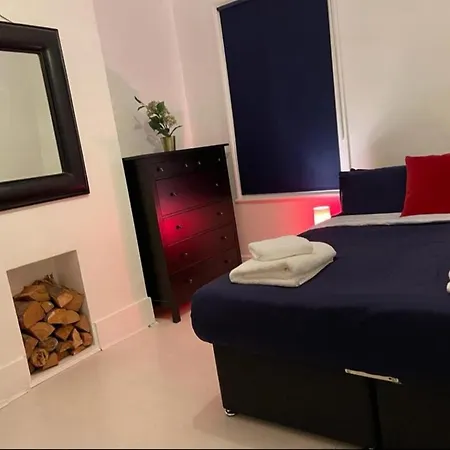 Apartamento Lovely Large Near Stratford *