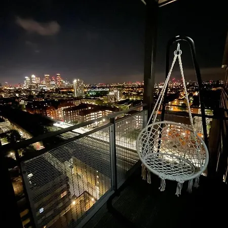 - Shadwell - Wrap Around Balcony W Scenic View Apartamento Londres