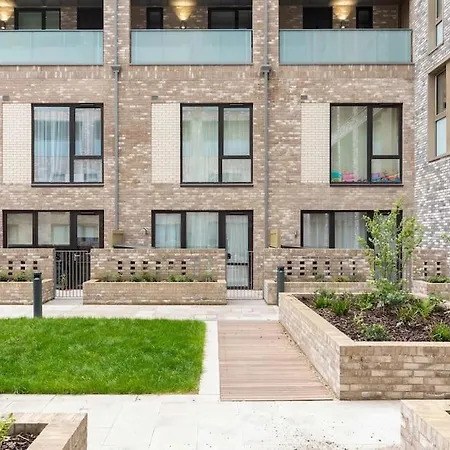 Apartment 1097 Luxury 2 Bedroom