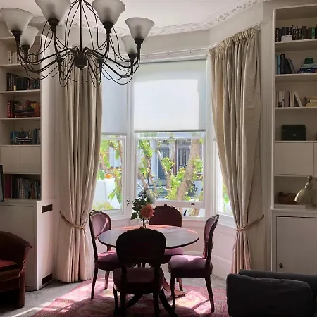 Olympia W14 Two-bedroom Apartment *