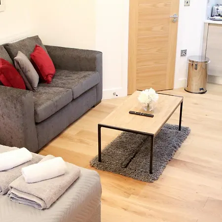 Executive Bright And Airy In Sydenham * Λονδίνο