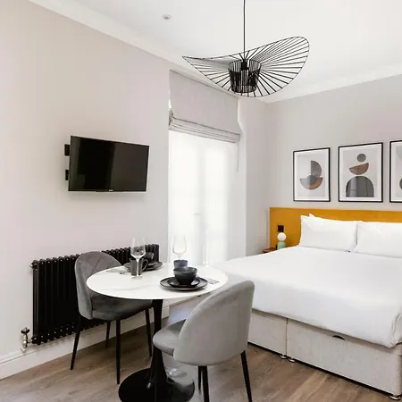 Penthousestays Chelsea - Luxury King / Queen Bed - Near King's Road Londra