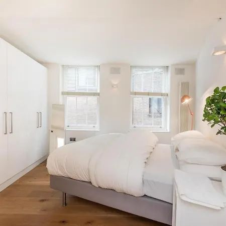 Fantastic 1 Bedroom Flat Leicester Square West End *