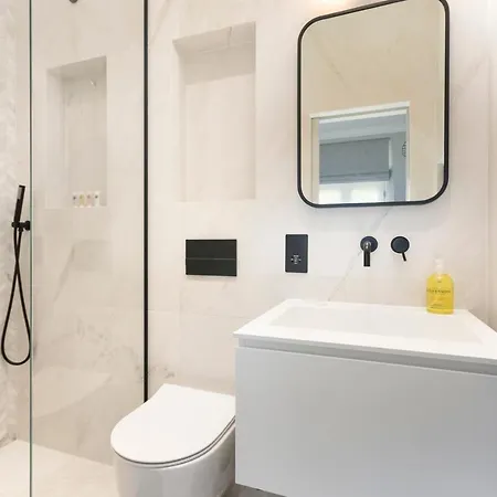Penthousestays Chelsea - Luxury King / Queen Bed - Near King's Road Londra