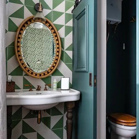 The Princess Royal, Nothing Hill London