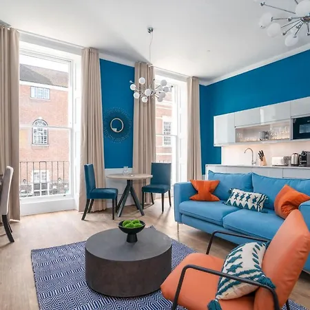 37 Doughty Street Апартаменты