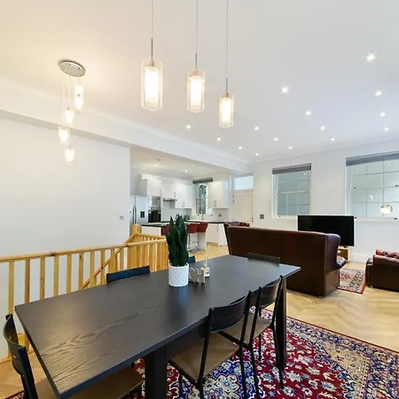 דירה Stunning Hyde Park לונדון