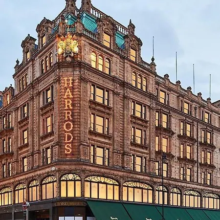 Harrods Luxury Apartment London