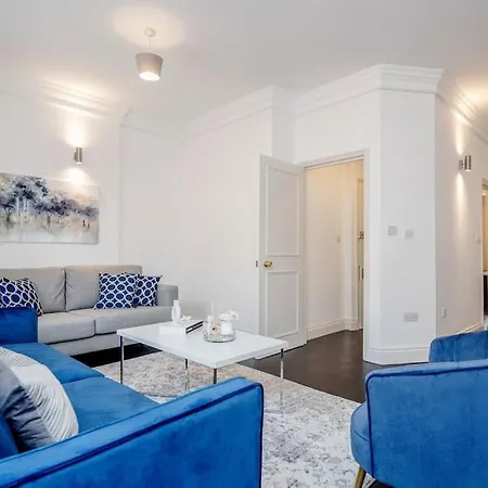 Harrods Luxury Apartment London