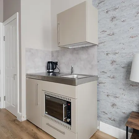 Modern Apartment London