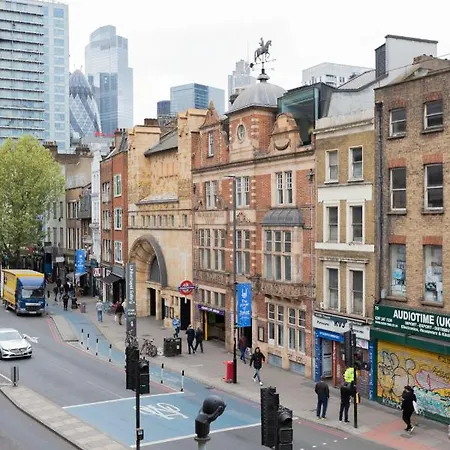 Lovely In Aldgate East 5 * London