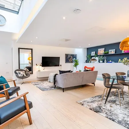 Be - The Lincoln's Residences Apartment London