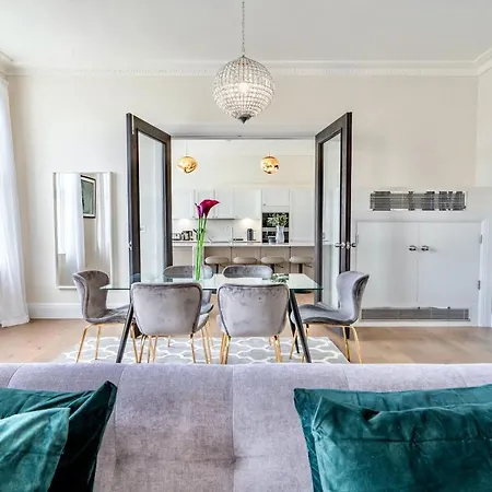 Be - The Lincoln's Residences London