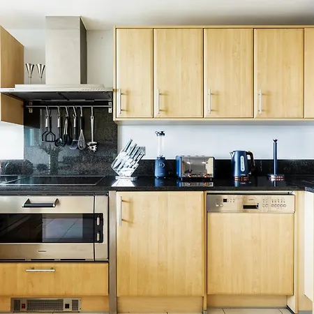 Apartment Thames View In Town! Large Luxxe Nomad Design Family *