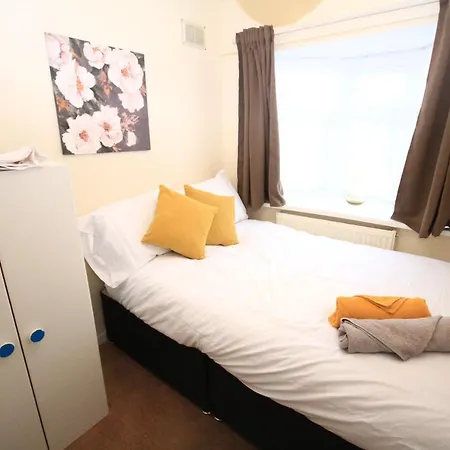 House Apartment *