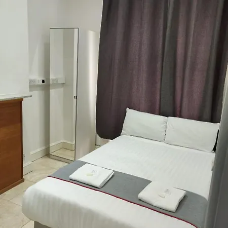 Apollo Kings Cross 3*