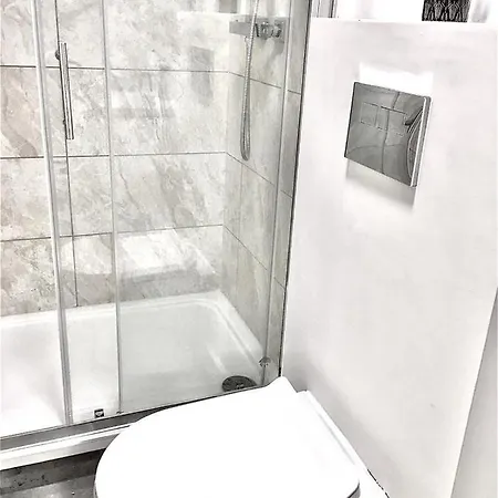 Guest house Dunamis Staycation 3 Croydon