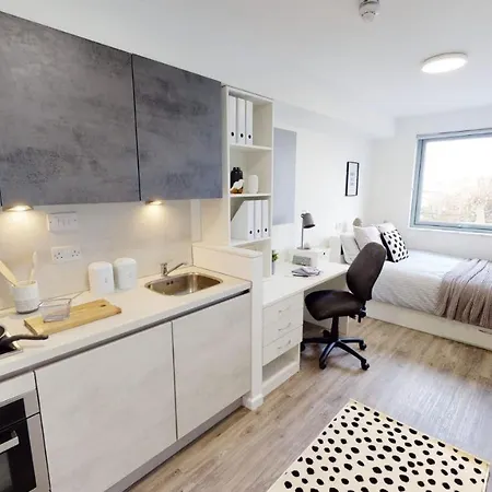 Minimalist Studio Apartments At Westcombe House In Greenwich Londra
