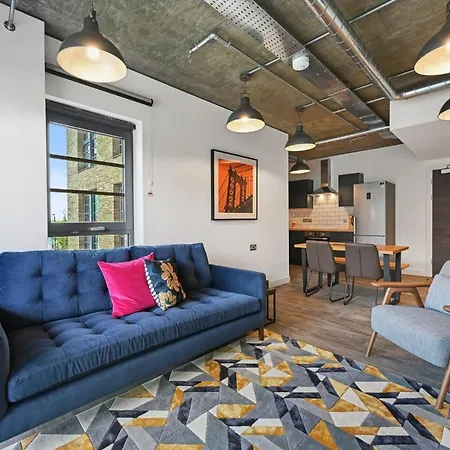 Modern And Chic At Ferrum Near Wembley Park