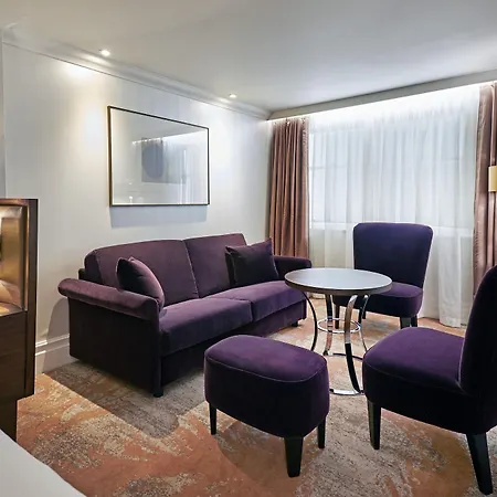 Hilton Hyde Park London
