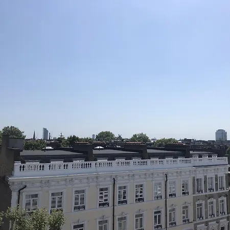 マイ プレイス 3* ロンドン