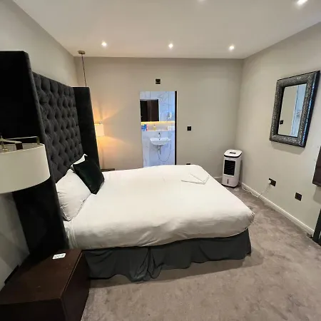 Beauchamp Place Knightsbridge