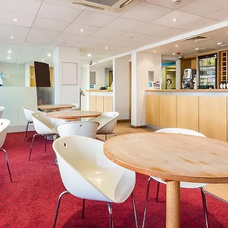 Travelodge Caterham Whyteleafe 3* Warlingham
