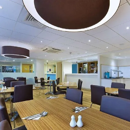 Travelodge Caterham Whyteleafe Warlingham