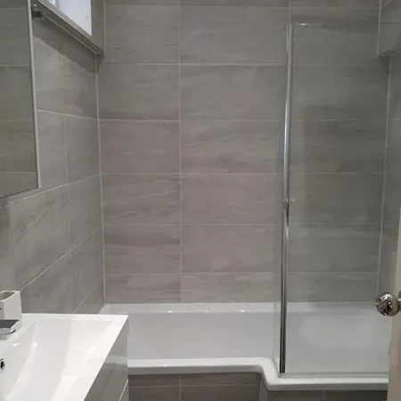 Star London Brent Street Cosy 1-bed Hideaway *