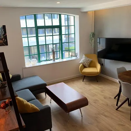 Guestready - Chic Central London Warehouse-Feel Flat London