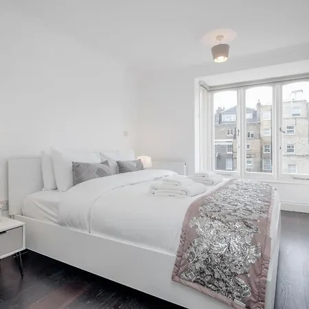 Sir Hans Opposite Harrods With Ac Apartment