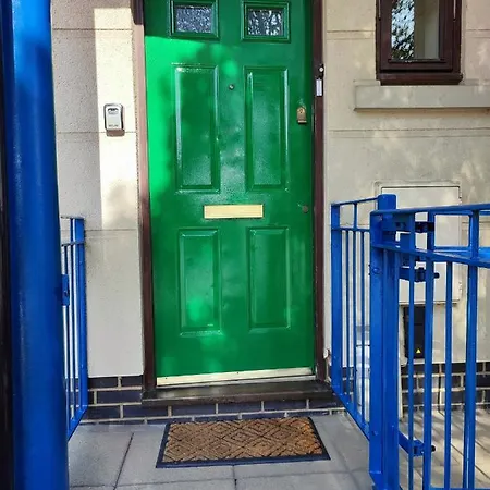 Apartment Excel With Parking *
