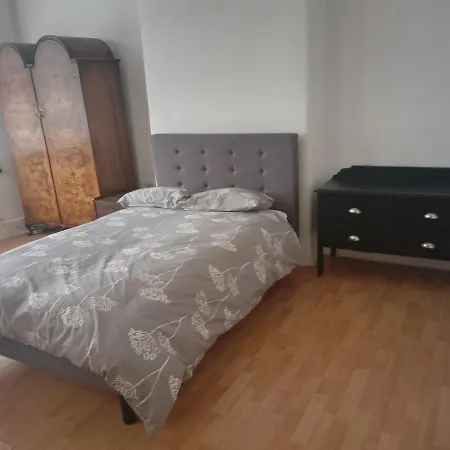 Budget Shared Bathroom