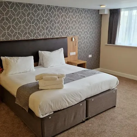 Western Northfields Ealing Hotel London