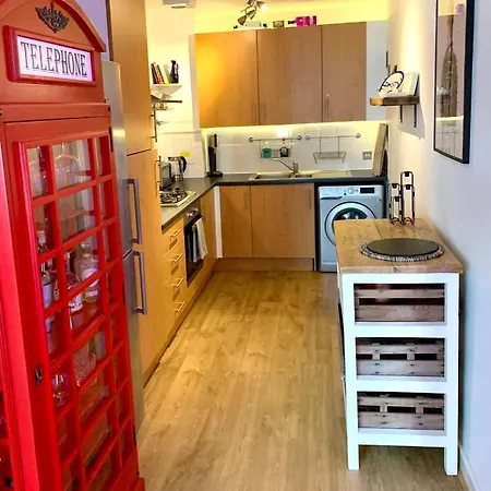 Guestready - Chic Central London Warehouse-Feel Flat Apartment *