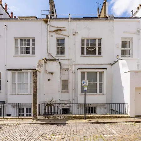 The Paddington Flat - Modern 2bdr With Patio *