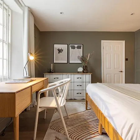The Paddington Flat - Modern 2bdr With Patio