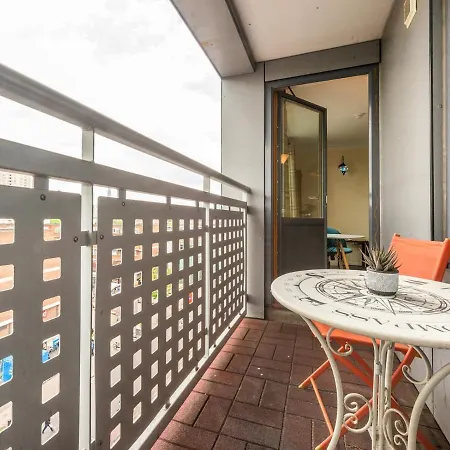Appartement Pass The Keys Cozy With Private Balcony In Whitechapel
