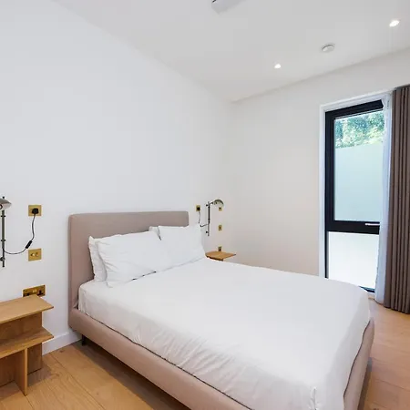 Luxurious Apartments In London, Sk