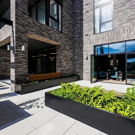Luxurious Apartments In London, Sk Apartment