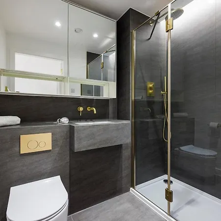 شقة Luxurious Apartments In London, Sk