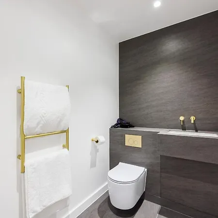 Luxurious Apartments In London, Sk London