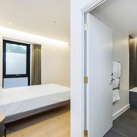Luxurious Apartments In London, Sk Apartment *