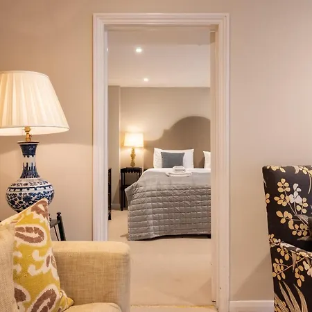 Knightsbridge Roof Garden 3*