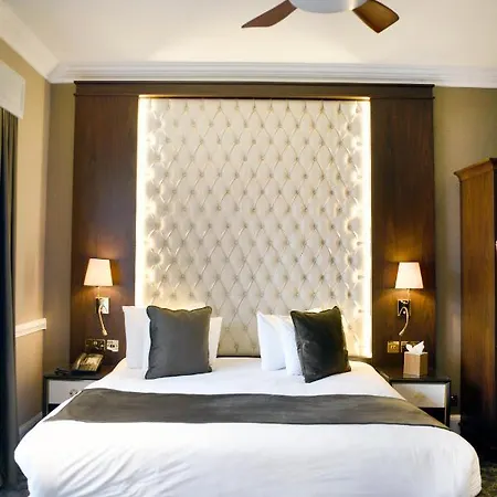 Hotel Warren House 4*