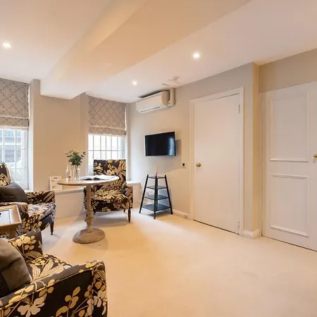 Knightsbridge Roof Garden 3*