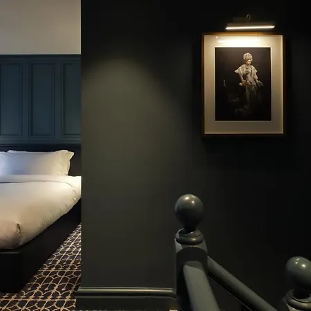 Otel The Mayfair Townhouse - An Iconic Luxury 5*